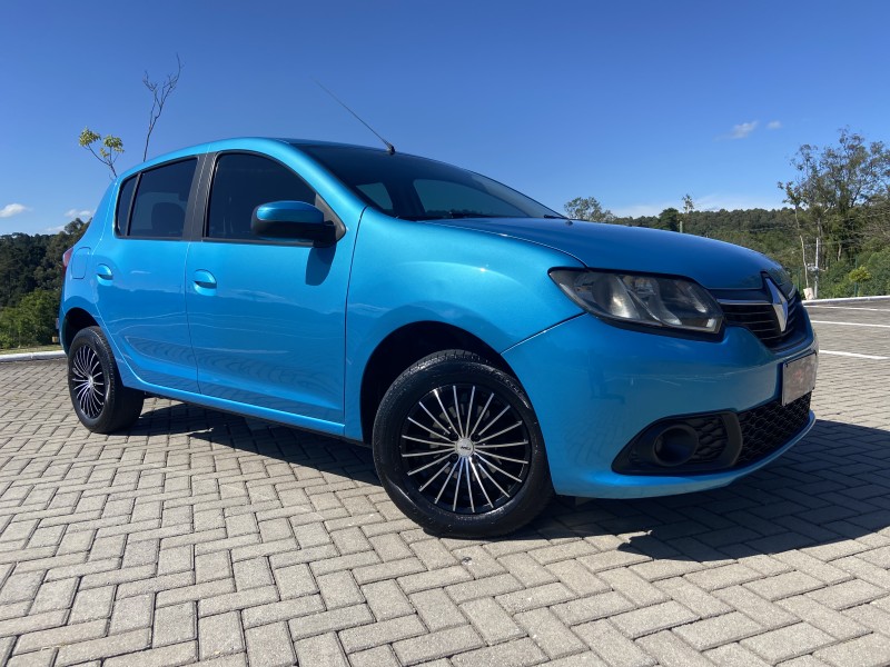 SANDERO 1.6 AUTHENTIQUE 8V FLEX 4P MANUAL - 2015 - CAXIAS DO SUL