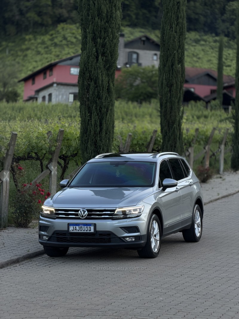 TIGUAN 1.4 ALLSPACE COMFORT 250 TSI FLEX 4P - 2020 - CAXIAS DO SUL
