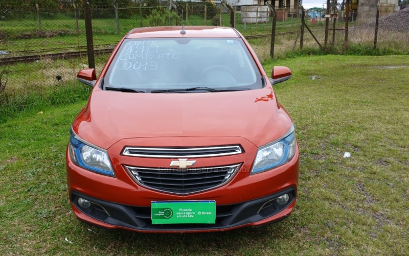 ONIX 1.4 MPFI LT 8V FLEX 4P MANUAL - 2013 - VACARIA