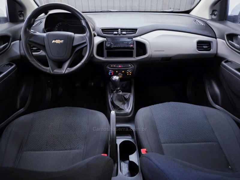 ONIX 1.0 JOY PLUS BLACK 8V FLEX 4P MANUAL - 2018 - CAMPO BOM