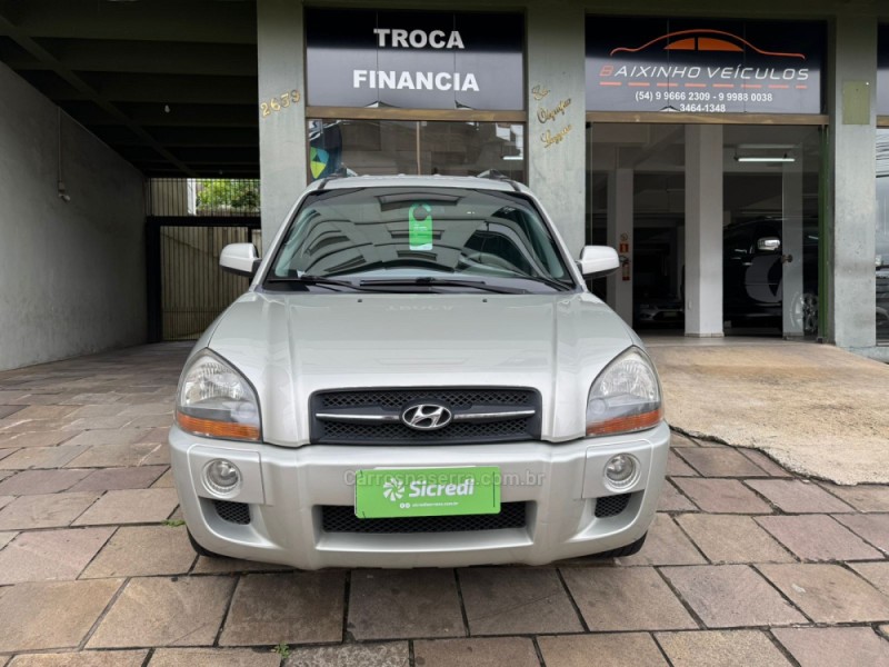 TUCSON 2.0 MPFI GLS 16V 143CV 2WD FLEX 4P AUTOMÁTICO - 2013 - GARIBALDI