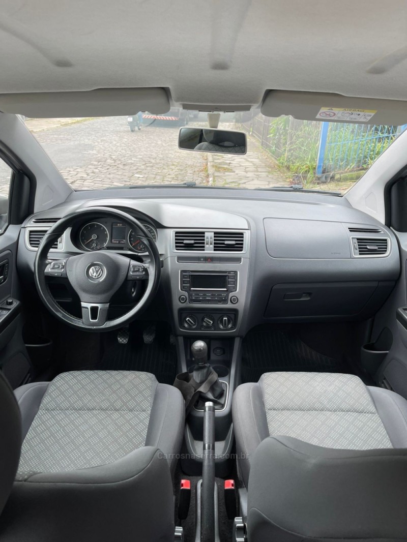 FOX 1.6 MSI TRENDLINE 8V FLEX 4P MANUAL - 2015 - BENTO GONçALVES