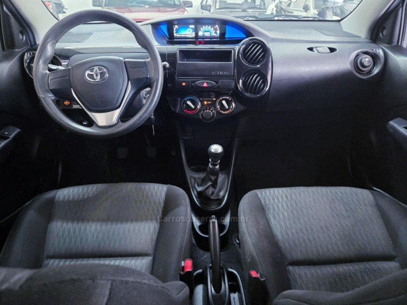 ETIOS 1.5 X SEDAN 16V FLEX 4P MANUAL - 2017 - CAMPO BOM