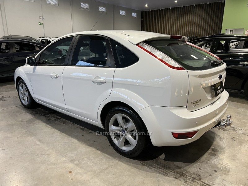 FOCUS 2.0 16V FLEX 4P AUTOMÁTICO - 2013 - CAXIAS DO SUL