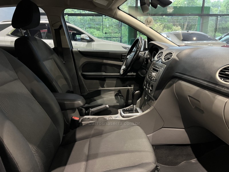 FOCUS 2.0 16V FLEX 4P AUTOMÁTICO - 2013 - CAXIAS DO SUL