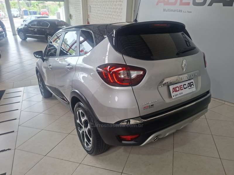 CAPTUR 1.6 16V FLEX INTENSE AUTOMÁTICO - 2019 - FARROUPILHA
