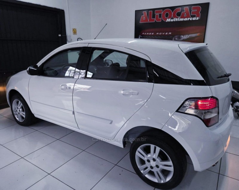 AGILE 1.4 MPFI LTZ 8V FLEX 4P MANUAL - 2013 - CAMPO BOM
