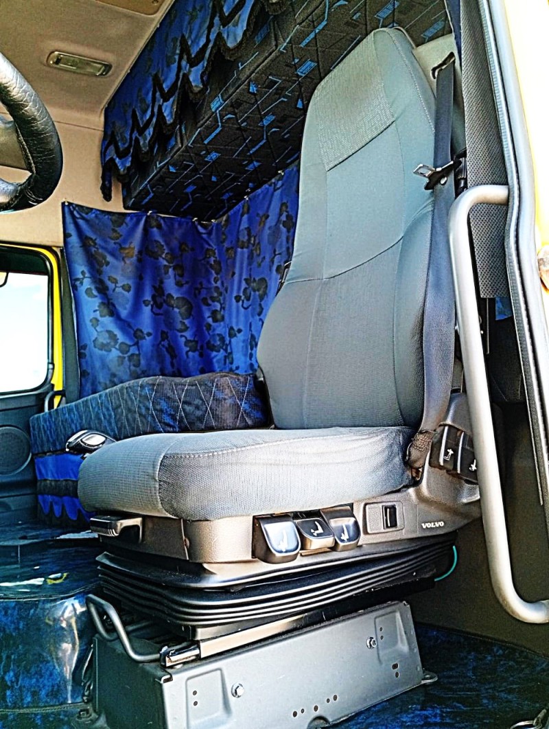 FH 460 GLOBETROTTER 6X2 - 2012 - FARROUPILHA