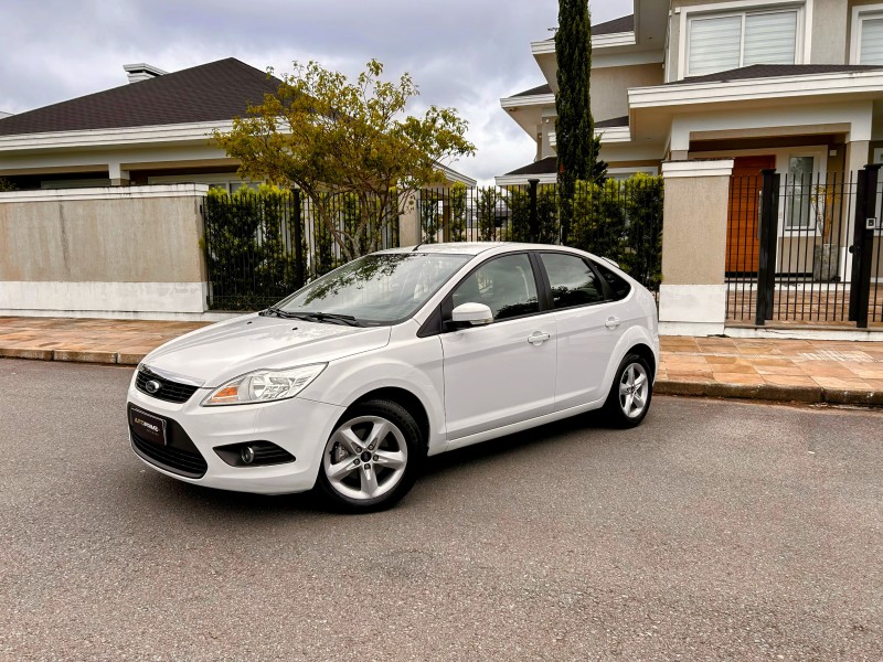 FOCUS 1.6 GLX 16V FLEX 4P MANUAL