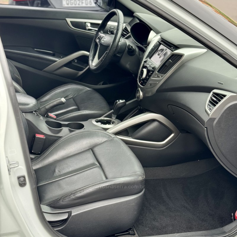 VELOSTER 1.6 16V GASOLINA 3P AUTOMÁTICO - 2013 - NOVO HAMBURGO