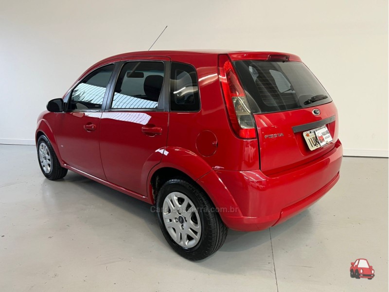 FIESTA 1.0 SE 8V FLEX 4P MANUAL - 2014 - CAXIAS DO SUL