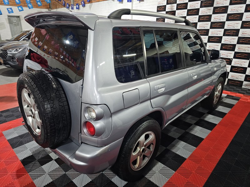 PAJERO TR4 2.0 4X4 16V 131CV GASOLINA 4P MANUAL - 2007 - CAXIAS DO SUL