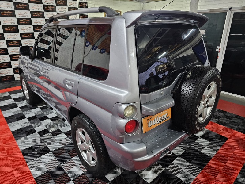 PAJERO TR4 2.0 4X4 16V 131CV GASOLINA 4P MANUAL - 2007 - CAXIAS DO SUL