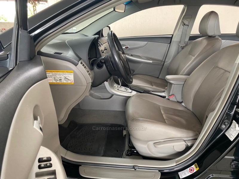 COROLLA 2.0 XEI 16V FLEX 4P AUTOMÁTICO - 2013 - LAJEADO