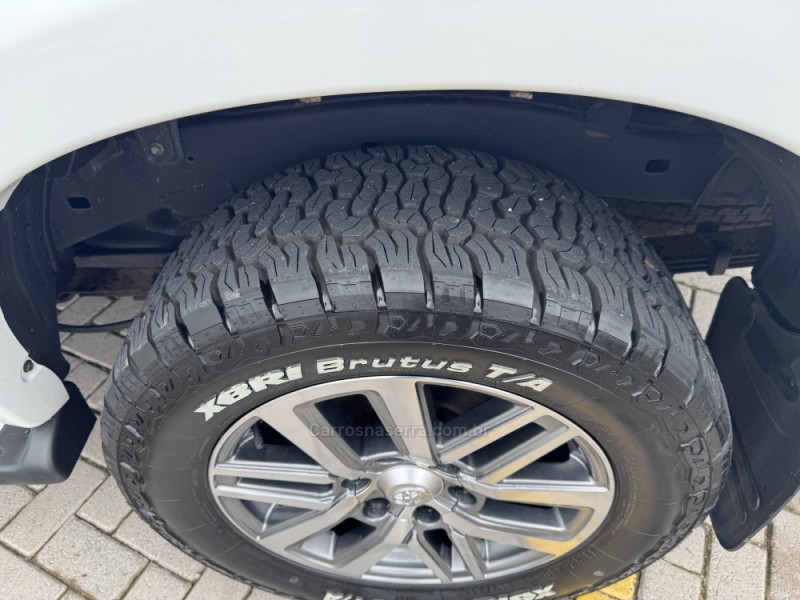 HILUX 2.7 SRV 4X4 CD 16V FLEX 4P AUTOMÁTICO - 2014 - VERANóPOLIS