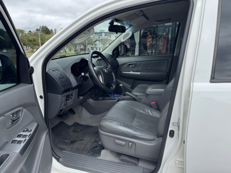 HILUX 2.7 SRV 4X4 CD 16V FLEX 4P AUTOMÁTICO - 2014 - VERANóPOLIS