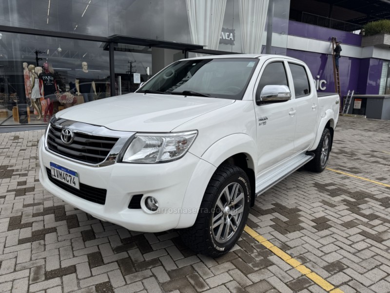 hilux 2.7 srv 4x4 cd 16v flex 4p automatico 2014 veranopolis