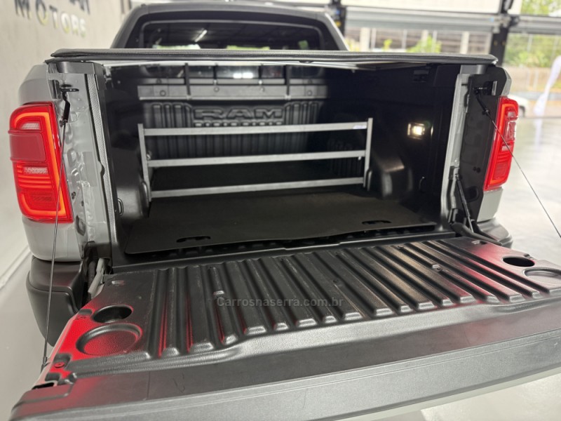 RAMPAGE 2.0 REBEL 4X4 TURBO DIESEL 4P AUTOMÁTICO - 2024 - NOVO HAMBURGO