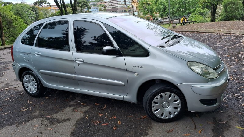 XSARA PICASSO 1.6 I GLX 16V FLEX 4P MANUAL - 2011 - CAXIAS DO SUL