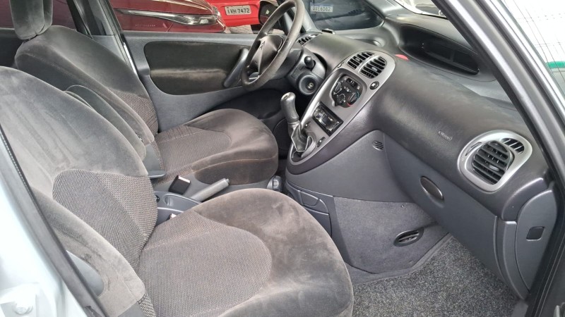 XSARA PICASSO 1.6 I GLX 16V FLEX 4P MANUAL - 2011 - CAXIAS DO SUL
