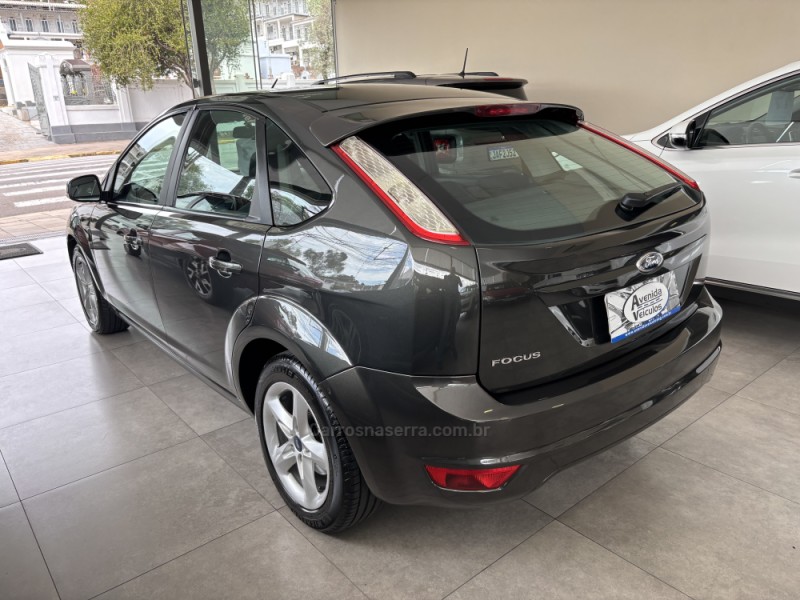 FOCUS 1.6 GLX 8V FLEX 4P MANUAL - 2013 - BENTO GONçALVES