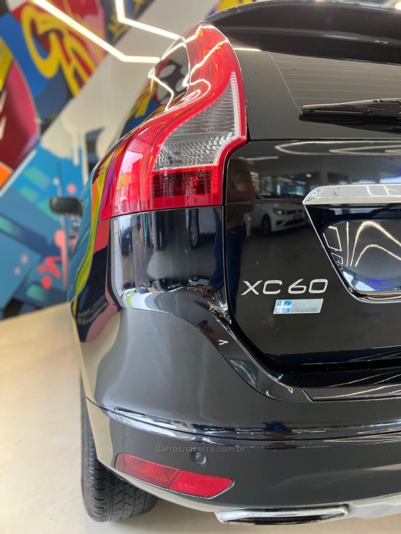 XC60 2.0 T5 KINETIC GASOLINA 4P AUTOMÁTICO - 2016 - NOVO HAMBURGO