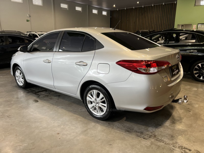 YARIS 1.5 XL PLUS CONNECT 16V FLEX 4P AUTOMÁTICO - 2019 - CAXIAS DO SUL