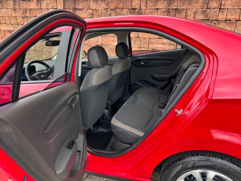 PRISMA 1.4 MPFI LTZ 8V FLEX 4P MANUAL - 2015 - VENâNCIO AIRES