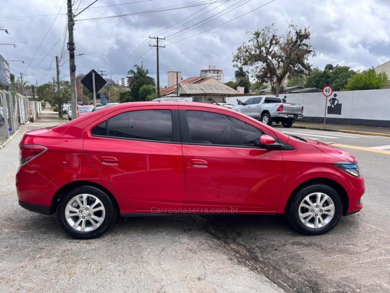 PRISMA 1.4 MPFI LTZ 8V FLEX 4P MANUAL - 2015 - VENâNCIO AIRES