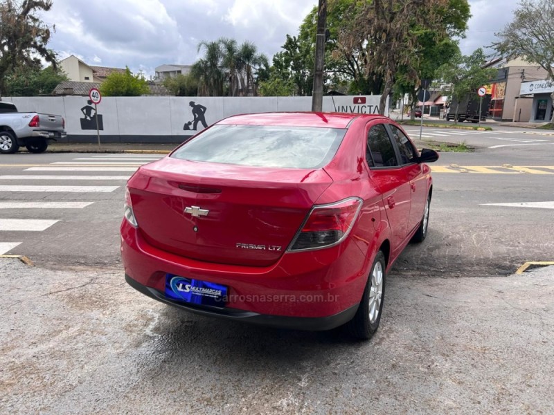 PRISMA 1.4 MPFI LTZ 8V FLEX 4P MANUAL - 2015 - VENâNCIO AIRES