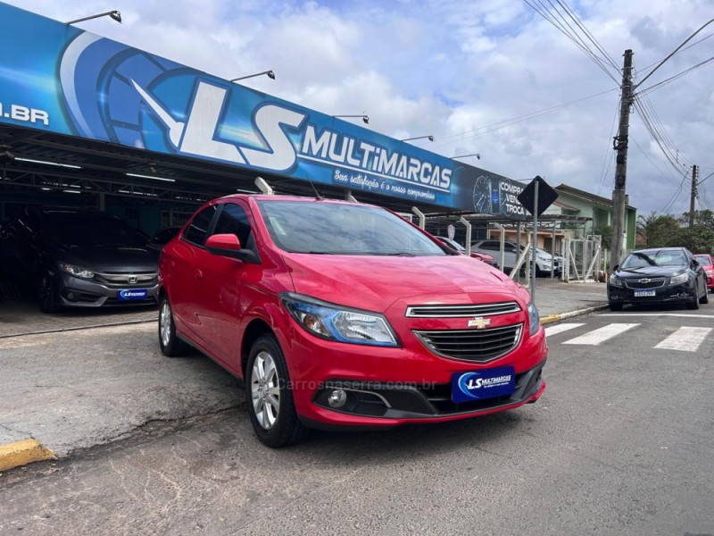 PRISMA 1.4 MPFI LTZ 8V FLEX 4P MANUAL - 2015 - VENâNCIO AIRES