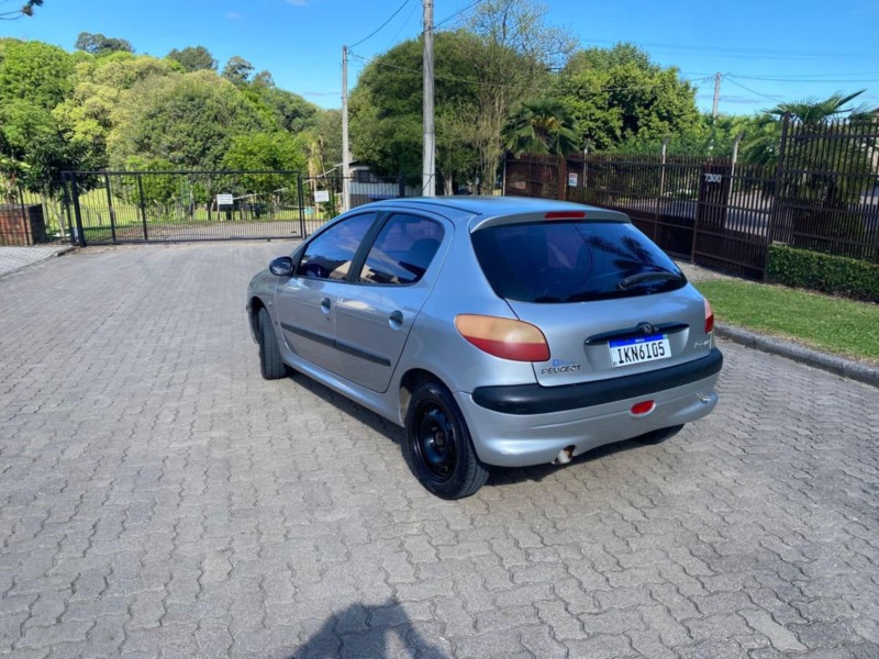 206 1.0 SELECTION 16V GASOLINA 4P MANUAL - 2002 - CAXIAS DO SUL