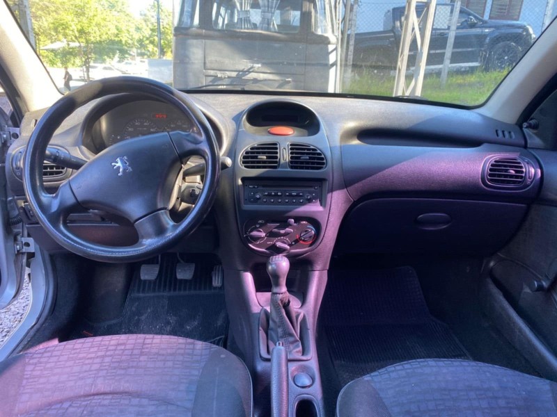 206 1.0 SELECTION 16V GASOLINA 4P MANUAL - 2002 - CAXIAS DO SUL