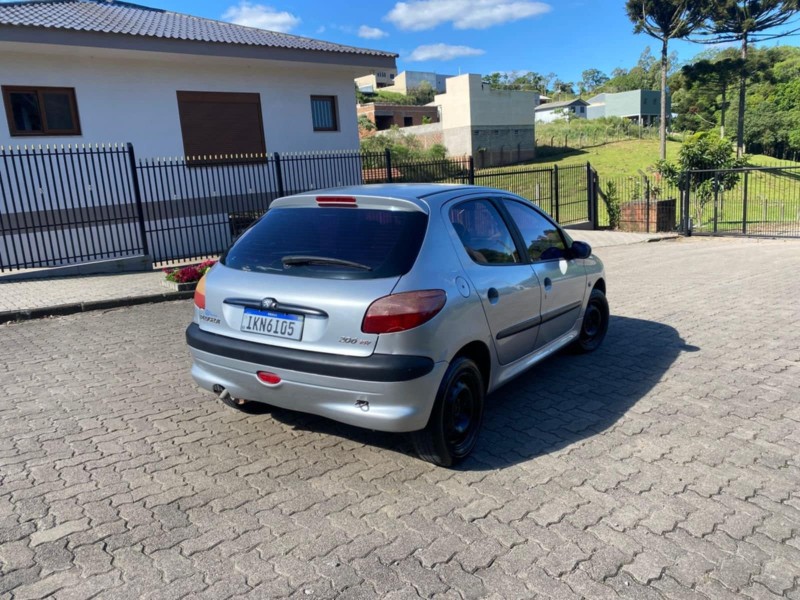 206 1.0 SELECTION 16V GASOLINA 4P MANUAL - 2002 - CAXIAS DO SUL