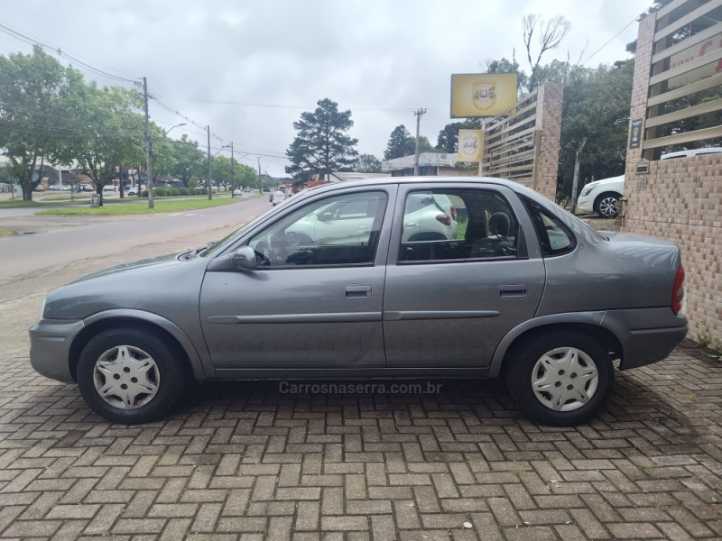 CORSA 1.0 MPFI MILENIUM II SEDAN 8V GASOLINA 4P MANUAL - 2001 - CANELA