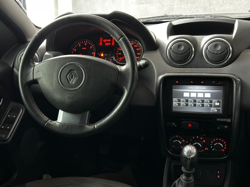 DUSTER 2.0 TECH ROAD II 4X2 16V FLEX 4P MANUAL - 2015 - CAXIAS DO SUL