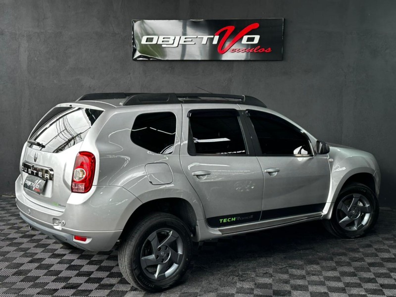 DUSTER 2.0 TECH ROAD II 4X2 16V FLEX 4P MANUAL - 2015 - CAXIAS DO SUL
