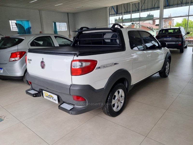 STRADA 1.4 FREEDOM CD 8V FLEX 3P MANUAL - 2019 - VACARIA