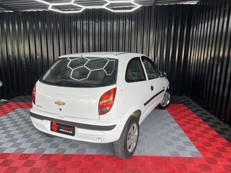 CELTA 1.0 MPFI 8V GASOLINA 2P MANUAL - 2001 - CAXIAS DO SUL