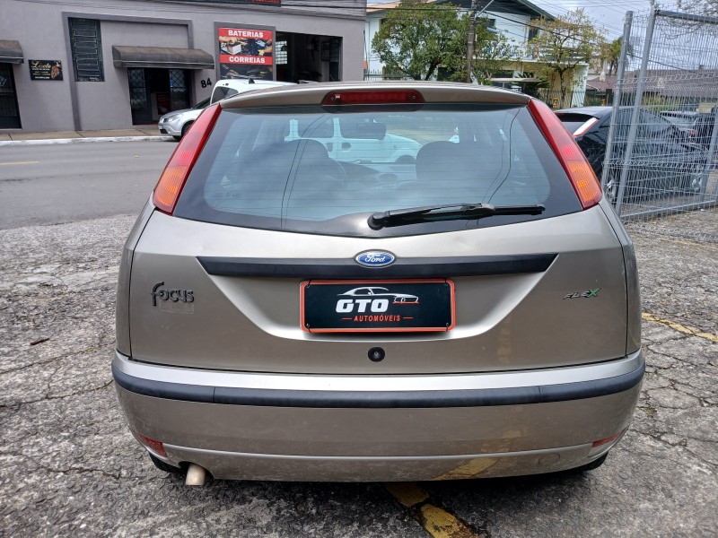 FOCUS 1.6 GL 8V GASOLINA 4P MANUAL - 2009 - FARROUPILHA