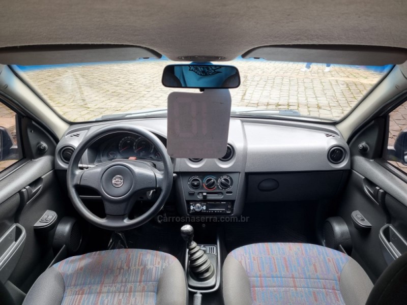 CELTA 1.0 MPFI SPIRIT 8V FLEX 4P MANUAL - 2010 - VACARIA