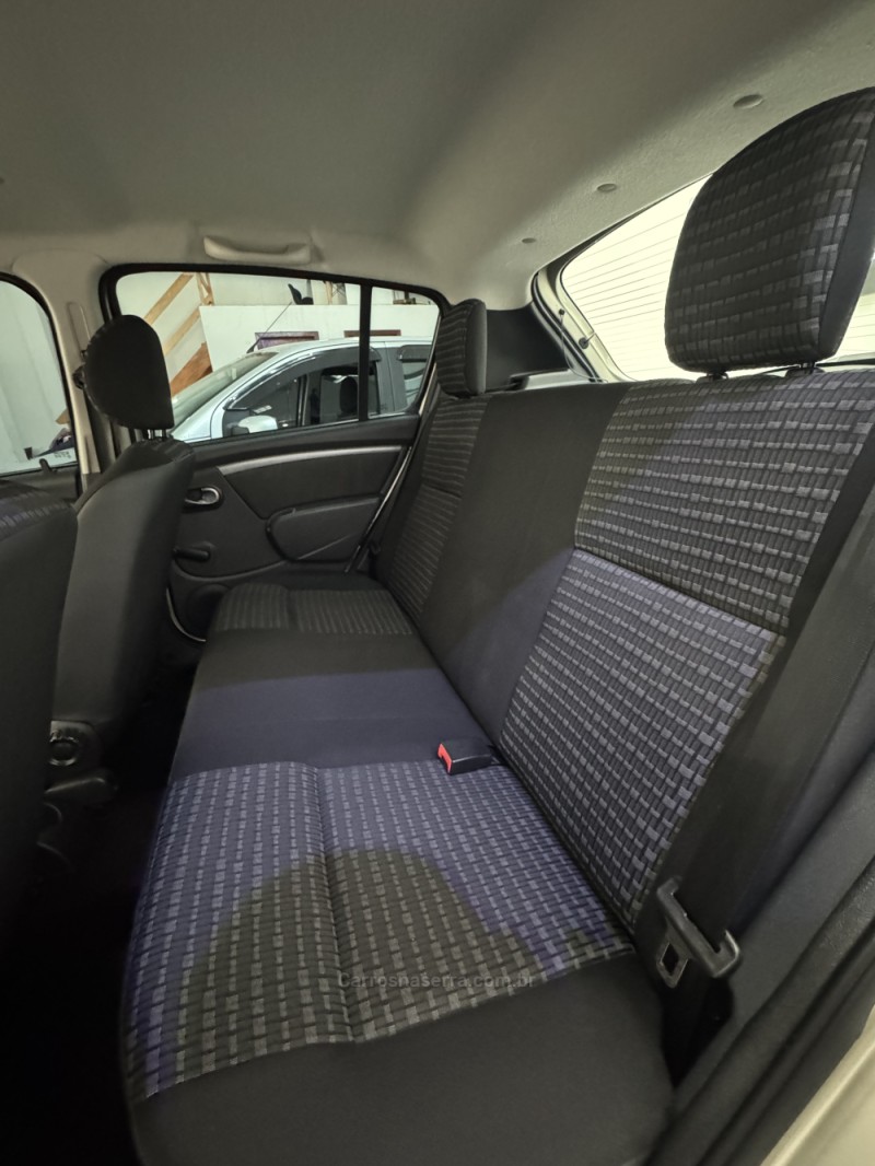 SANDERO 1.0 EXPRESSION 16V FLEX 4P MANUAL - 2012 - CAXIAS DO SUL