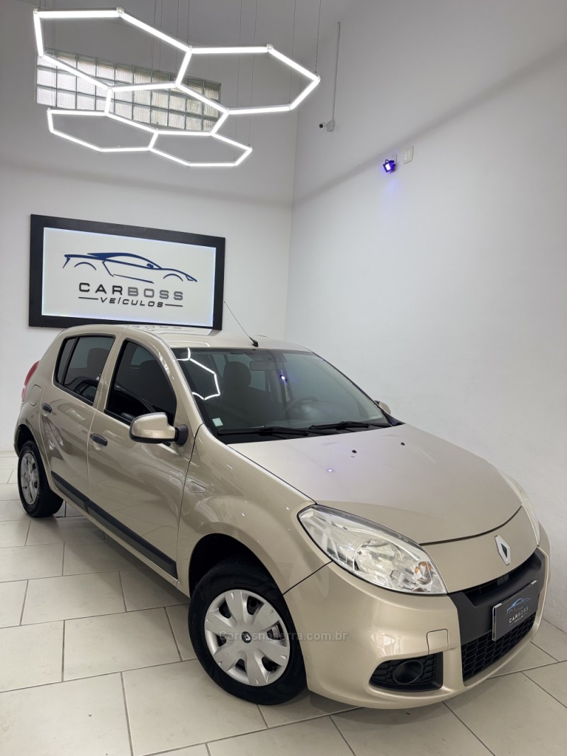 SANDERO 1.0 EXPRESSION 16V FLEX 4P MANUAL