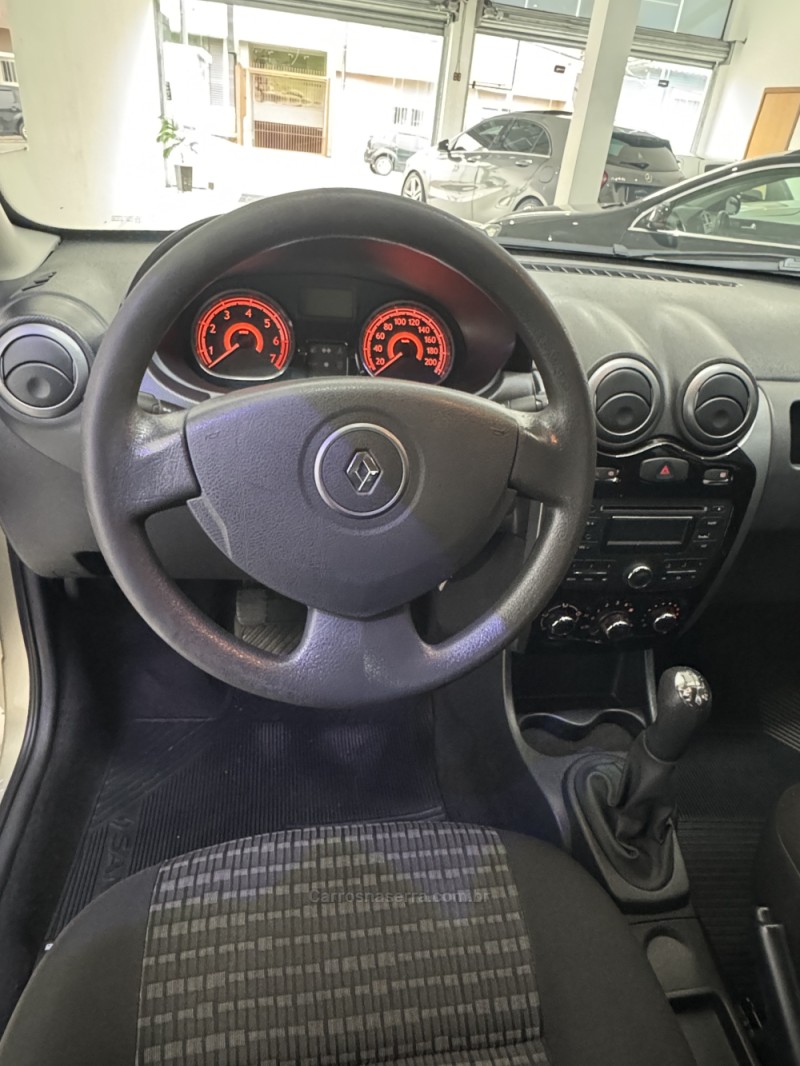 SANDERO 1.0 EXPRESSION 16V FLEX 4P MANUAL - 2012 - CAXIAS DO SUL