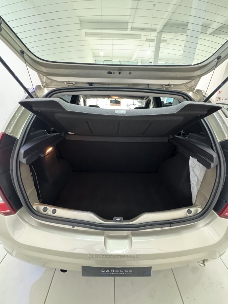 SANDERO 1.0 EXPRESSION 16V FLEX 4P MANUAL - 2012 - CAXIAS DO SUL