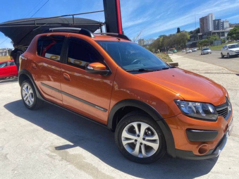 sandero 1.6 stepway 8v flex 4p automatizado 2015 caxias do sul