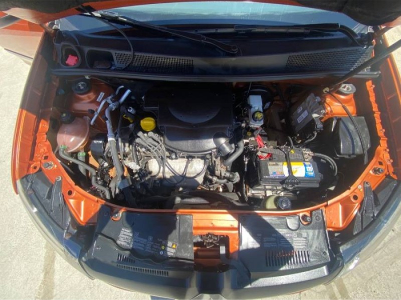 SANDERO 1.6 STEPWAY 8V FLEX 4P AUTOMATIZADO - 2015 - CAXIAS DO SUL