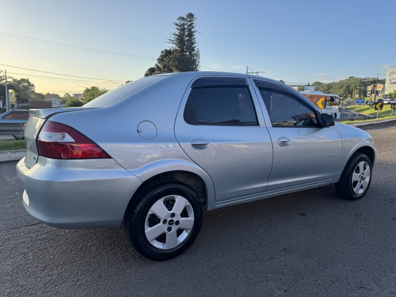 PRISMA 1.4 MPFI MAXX 8V FLEX 4P MANUAL - 2009 - DOIS IRMãOS