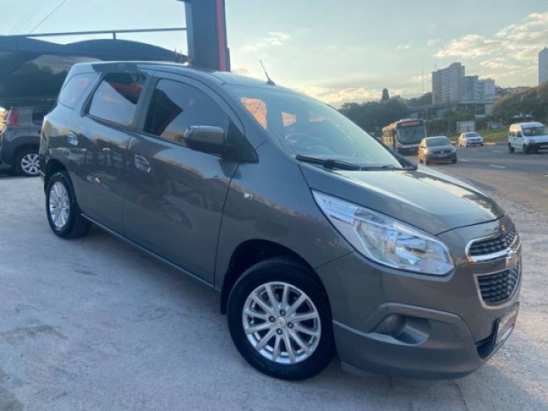 spin 1.8 lt 8v flex 4p automatico 2013 caxias do sul