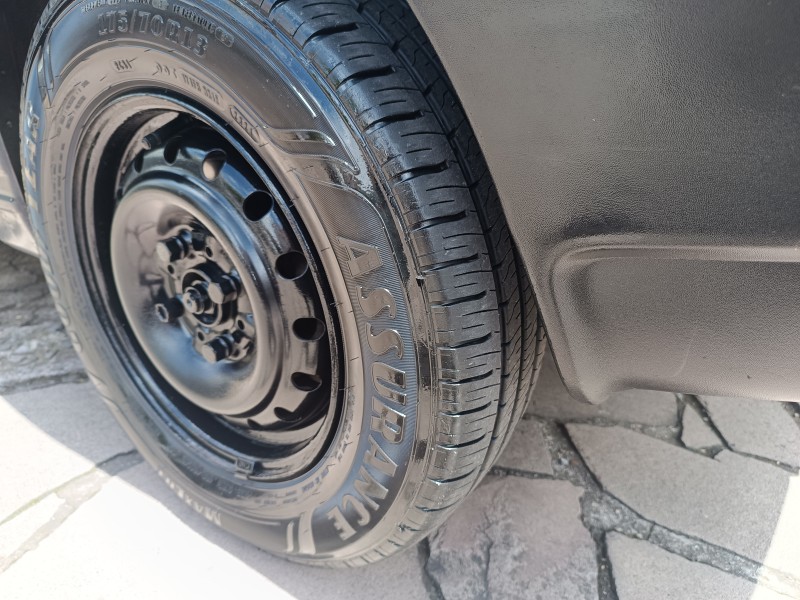 UNO 1.0 IE MILLE EP 8V GASOLINA 4P MANUAL - 1996 - FLORES DA CUNHA